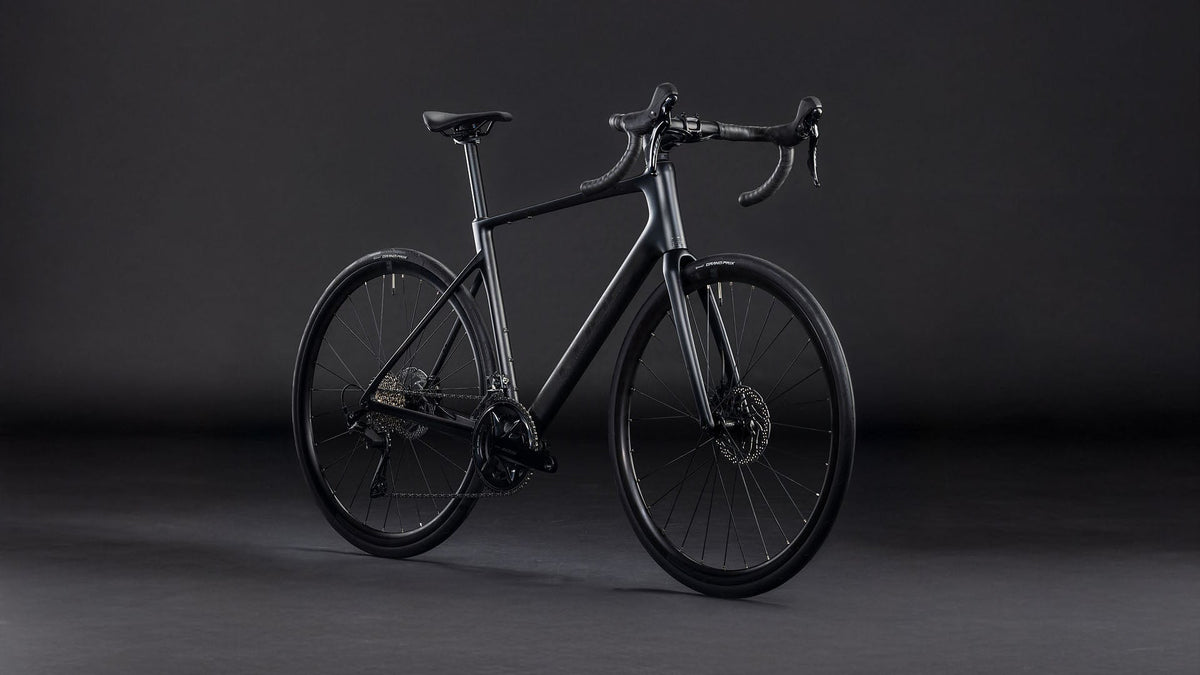 CUBE Attain C:62 Race Blackline 2026
